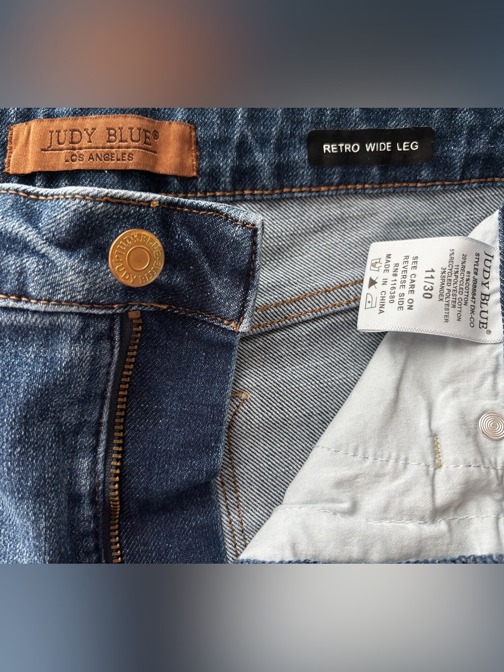 Judy Blue Retro Wide-Leg Jeans - Picture 4 of 4
